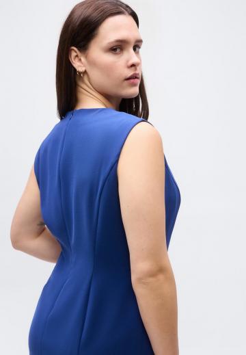 Платье футляр