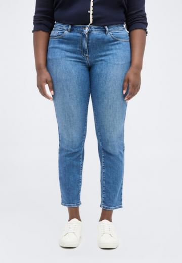 Короткие джинсы