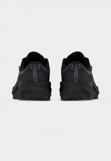 Беговые кроссовки