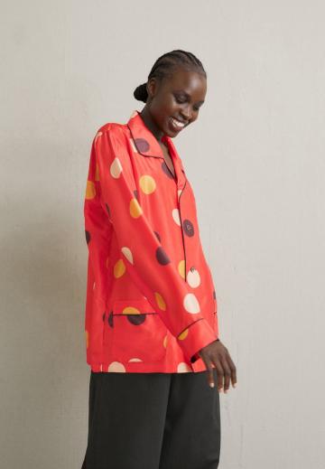 Шелковая блузка