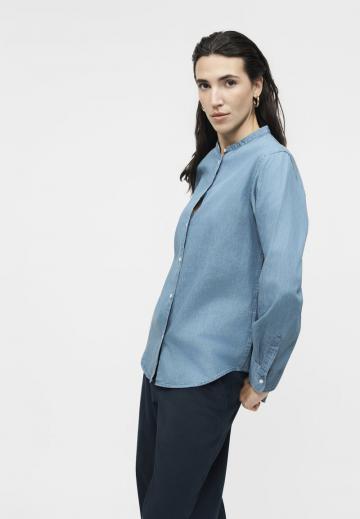 Джинсовая блузка