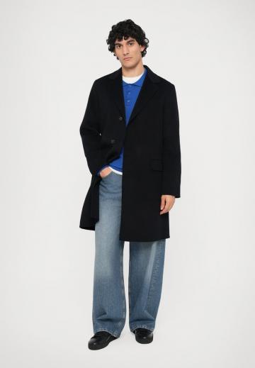 Шерстяное пальто