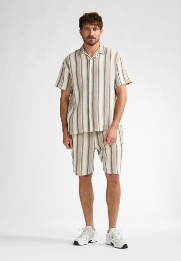 Рубашка с коротким рукавом