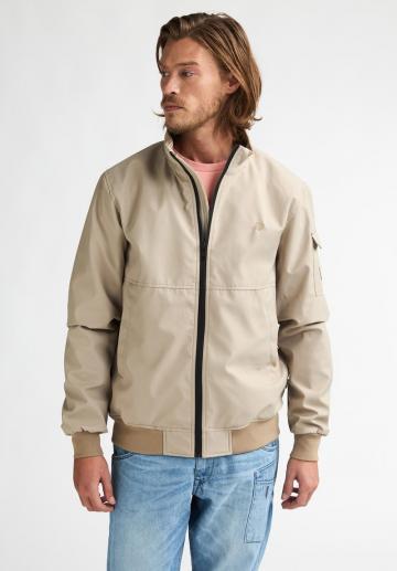 Куртка бомбер