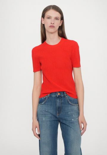 Джинсы бойфренда