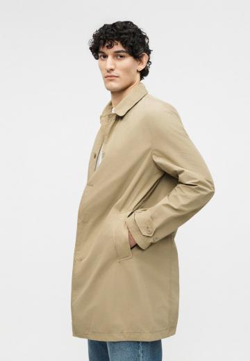 Короткое пальто