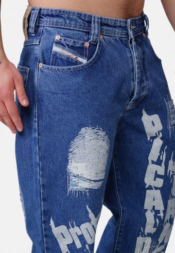 Прямые джинсы