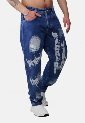 Прямые джинсы