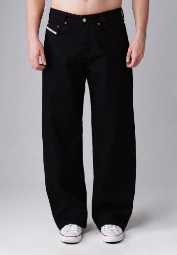 Свободные джинсы