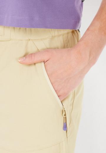 Брюки с накладными карманами