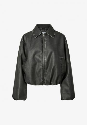 Кожаная куртка
