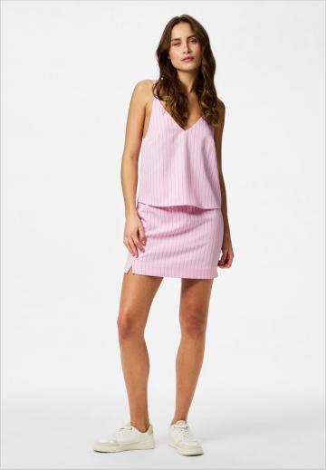 Топ на бретельках