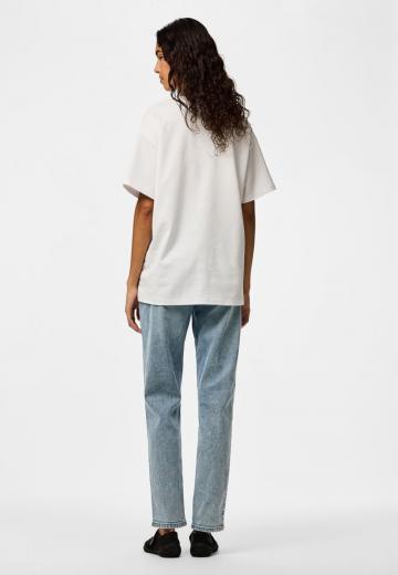 Узкие джинсы