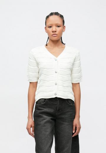 Вязаная кофта