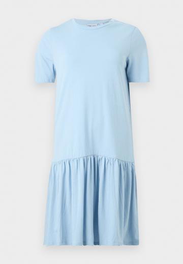 Короткое платье