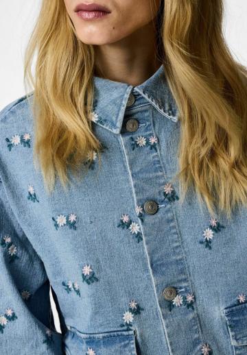 Джинсовая блузка