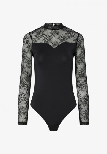 Кружевное боди
