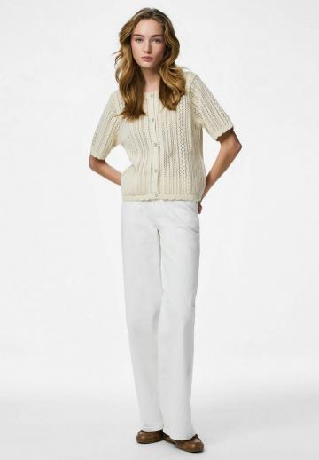 Вязаная кофта