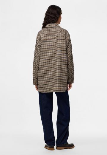 Короткое пальто