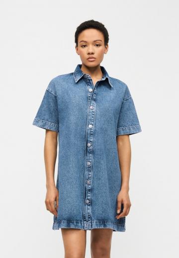 Джинсовое платье