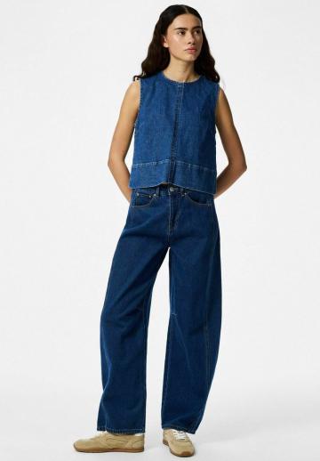 Джинсовая жилетка