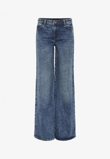 Свободные джинсы