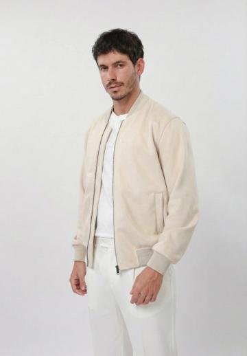 Куртка бомбер