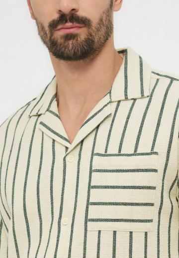 Рубашка с коротким рукавом