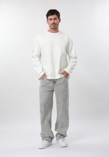 Прямые джинсы