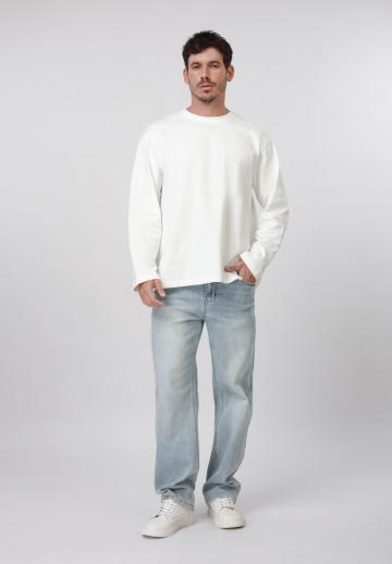 Прямые джинсы