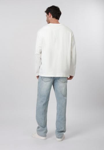 Прямые джинсы