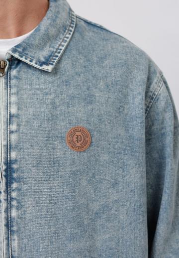 Джинсовая куртка