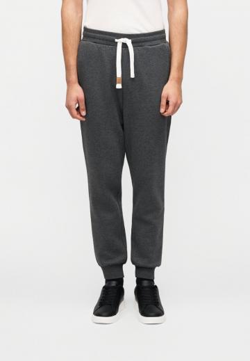 Спортивные штаны