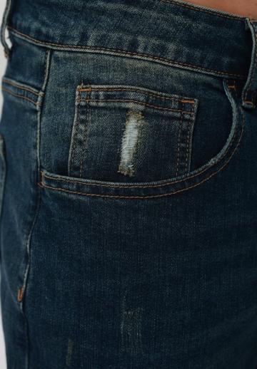 Прямые джинсы