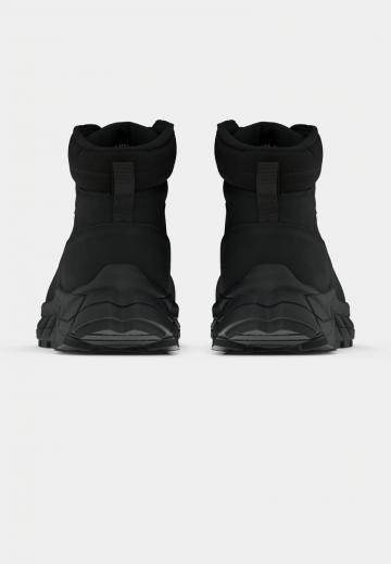 Походные ботинки