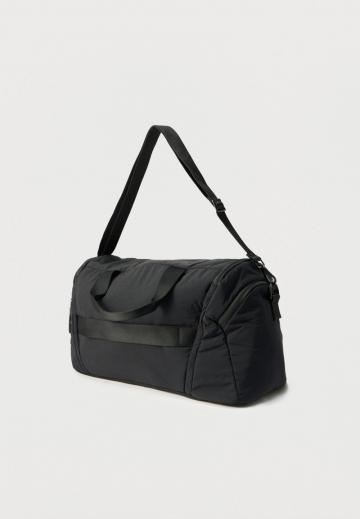 Спортивная сумка
