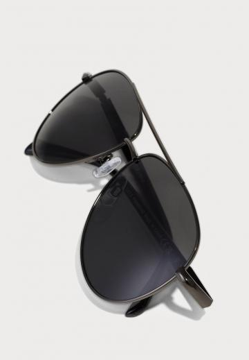 Солнечные очки