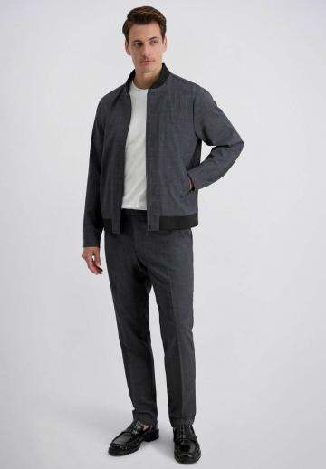 Куртка бомбер