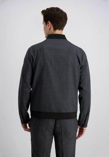 Куртка бомбер