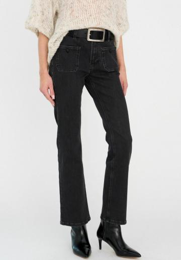 Клешеные брюки