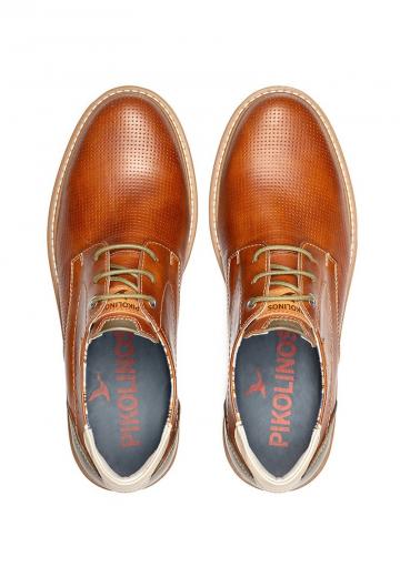 Ботинки на шнуровке