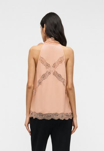 Кружевная блузка