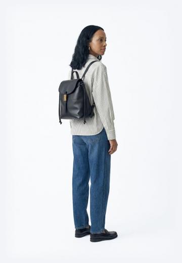 Кожаный рюкзак