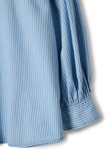 Джинсовая блузка