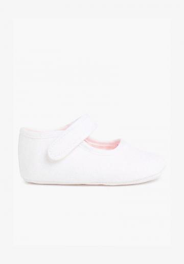 Детская обувь