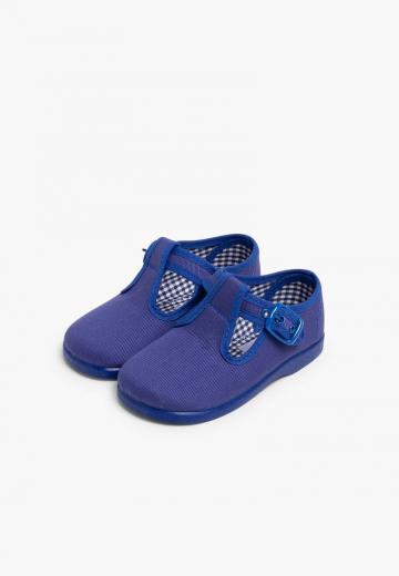 Детская обувь