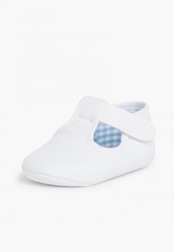 Детская обувь