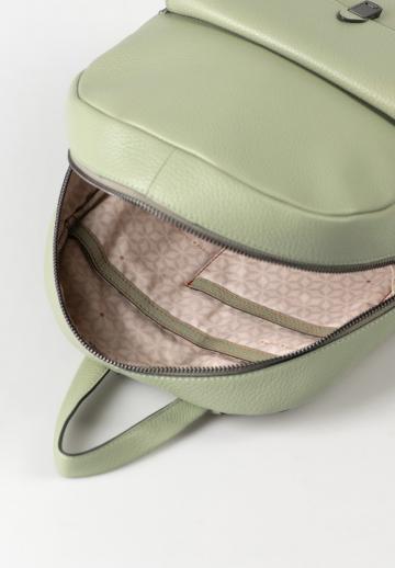 Кожаный рюкзак