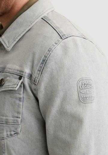 Джинсовая куртка