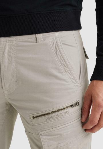 Брюки с накладными карманами